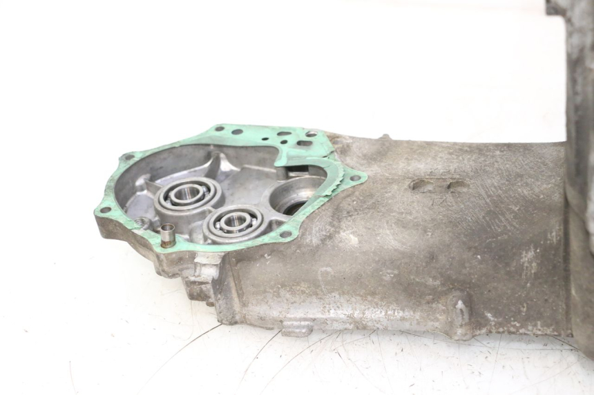 photo de CARTER BAS MOTEUR HONDA SCV LEAD 100 (2003 - 2007) - Vue d’ensemble