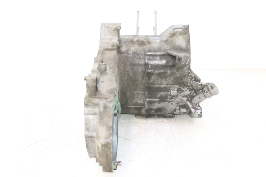 photo de CARTER BAS MOTEUR HONDA SCV LEAD 100 (2003 - 2007) - État de surface