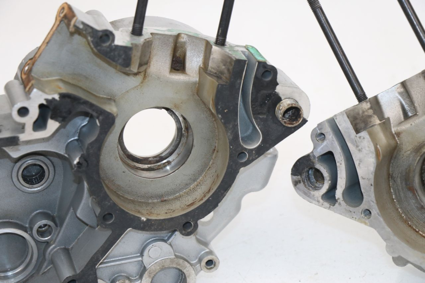 photo de CARTER BAS MOTEUR DERBI SENDA SM DRD 50 (2008 - 2013) - Zoom composants