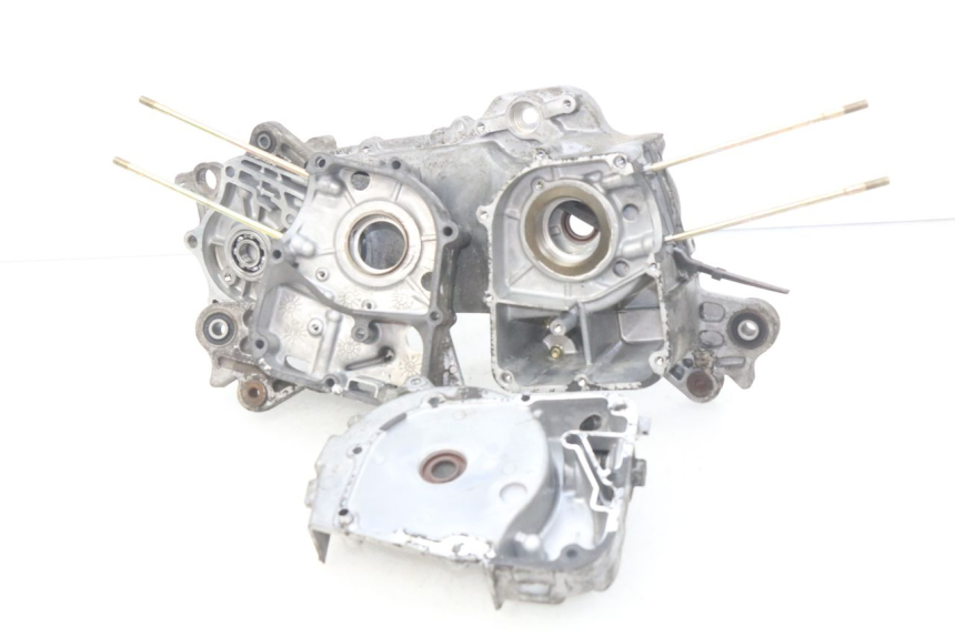 photo de CARTER BAS MOTEUR KYMCO SENTO 50 (2008 - 2013) - Vue rapprochée