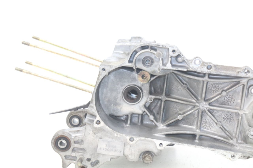 photo de CARTER BAS MOTEUR KYMCO SENTO 50 (2008 - 2013) - État de surface