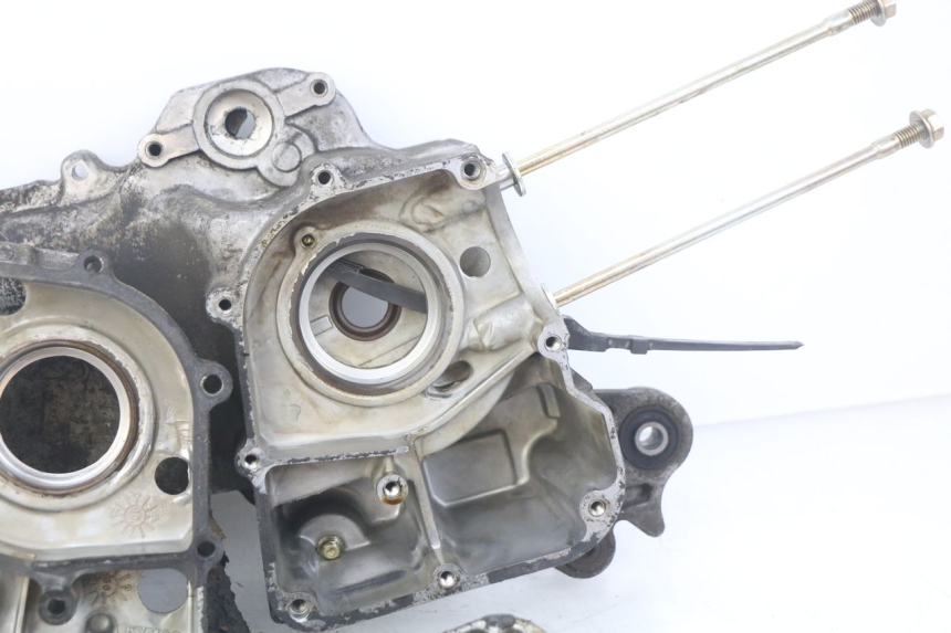 photo de CARTER BAS MOTEUR KYMCO SENTO 100 (2008 - 2013) - Zoom qualité