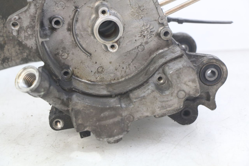 photo de CARTER BAS MOTEUR KYMCO SENTO 100 (2008 - 2013) - Vue d’ensemble