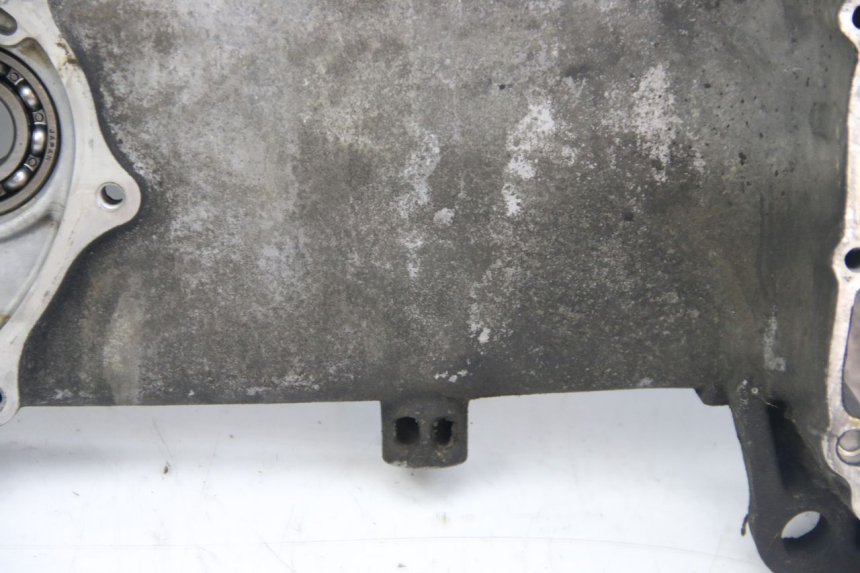 photo de CARTER BAS MOTEUR SUZUKI SIXTEEN 125 (2008 - 2010) - Points de fixation