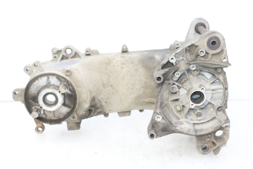 photo de CARTER BAS MOTEUR PEUGEOT SPEEDFIGHT 3 AIR 50 (2009 - 2015) - Autre angle de vue