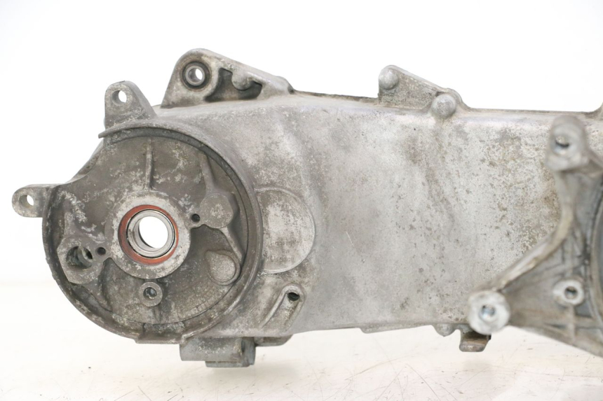 photo de CARTER BAS MOTEUR PEUGEOT SPEEDFIGHT LC 50 (1996 - 2002) - Points de fixation