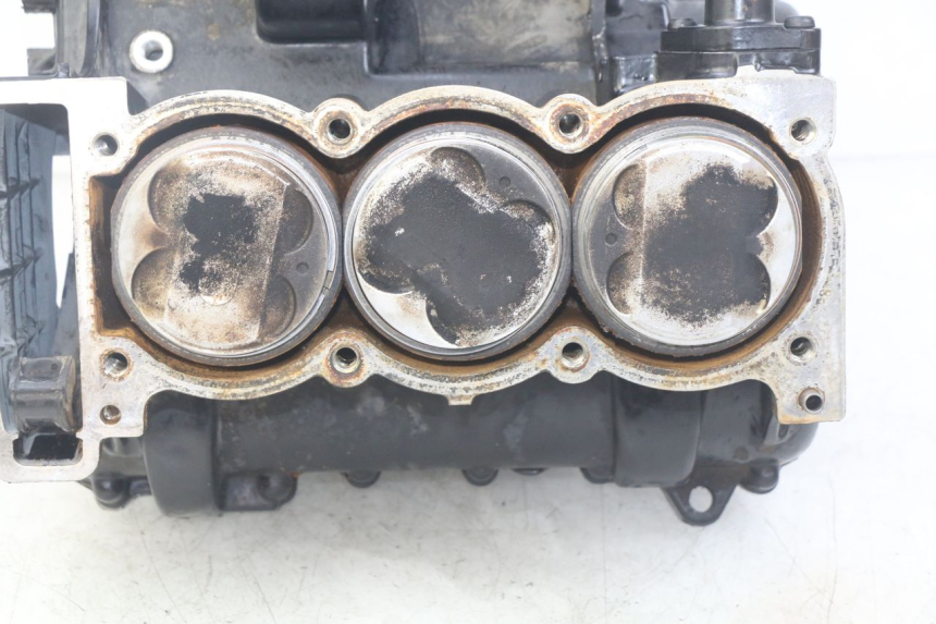 photo de CARTER BAS MOTEUR TRIUMPH SPRINT ST 955 (1999 - 2001) - Vue produit