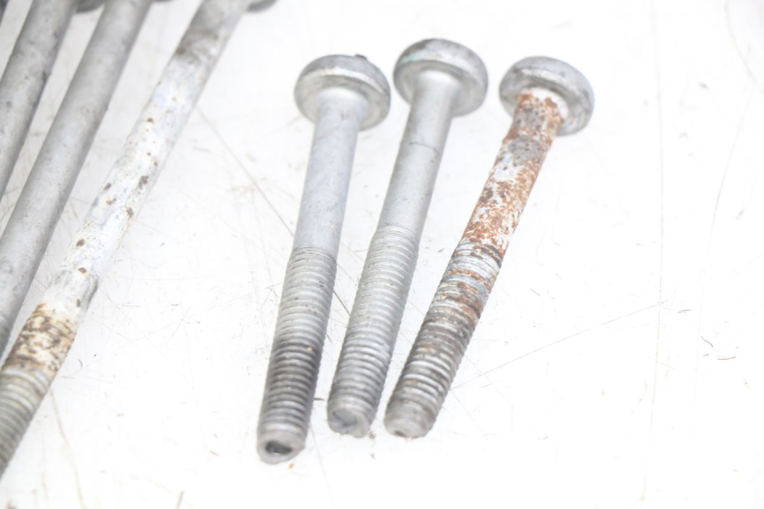 photo de CARTER BAS MOTEUR TRIUMPH SPRINT ST 955 (1999 - 2001) - Focus structure