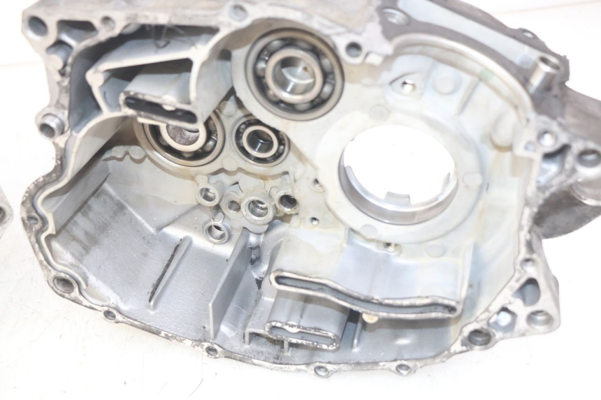 photo de CARTER BAS MOTEUR YAMAHA SR 125 (1982 - 2003) - Zoom composants