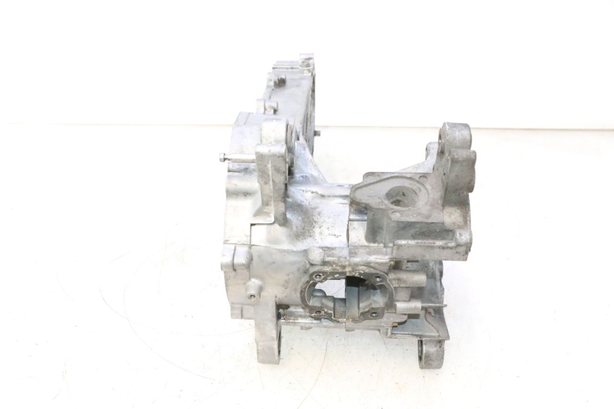 photo de CARTER BAS MOTEUR KYMCO SUPER 8 2T 50 (2007 - 2013) - Vue principale