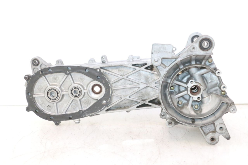 photo de CARTER BAS MOTEUR KYMCO SUPER 8 2T 50 (2007 - 2013) - Points de fixation