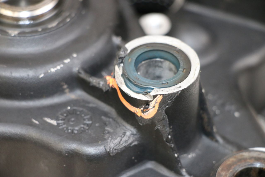 photo de CARTER BAS MOTEUR CAGIVA SUPER CITY 125 (1992 - 1997) - Autre angle de vue