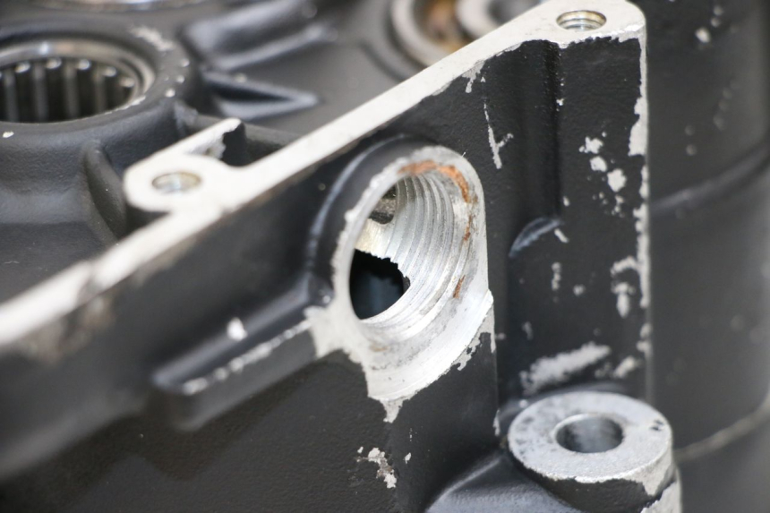 photo de CARTER BAS MOTEUR CAGIVA SUPER CITY 125 (1992 - 1997) - Points de fixation