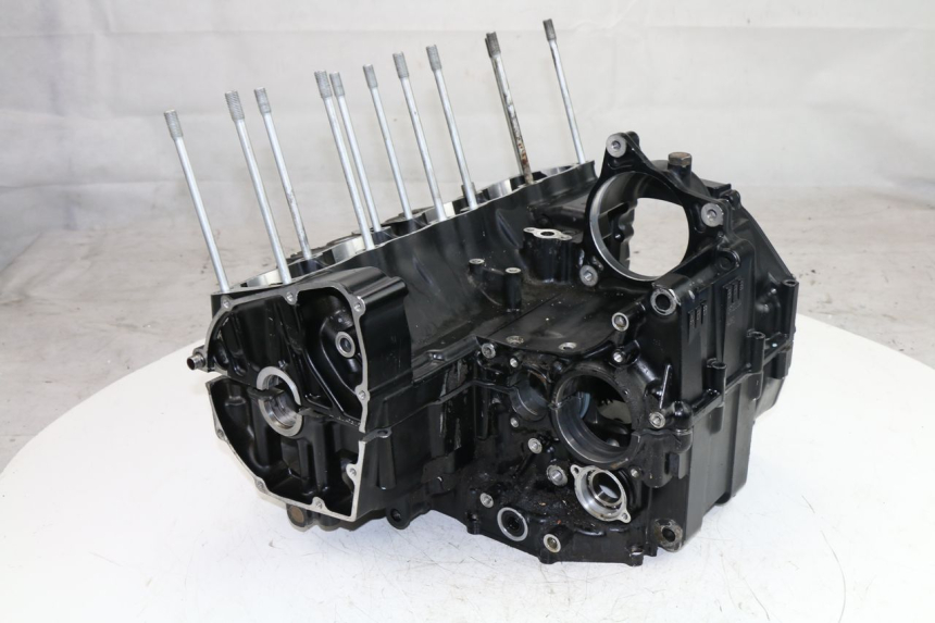 photo de CARTER BAS MOTEUR SUZUKI GSF S BANDIT ABS 650 (2005 - 2006) - Zoom composants