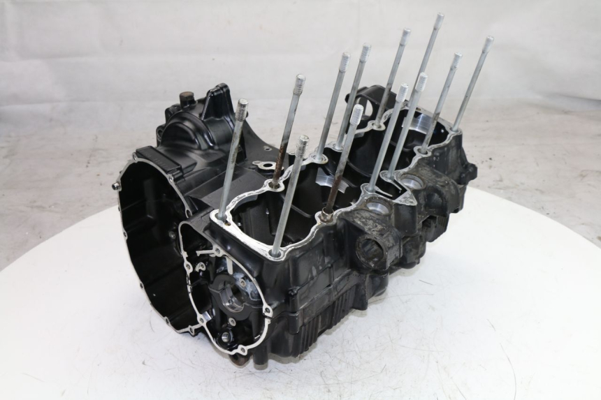 photo de CARTER BAS MOTEUR SUZUKI GSF S BANDIT ABS 650 (2005 - 2006) - Angle alternatif