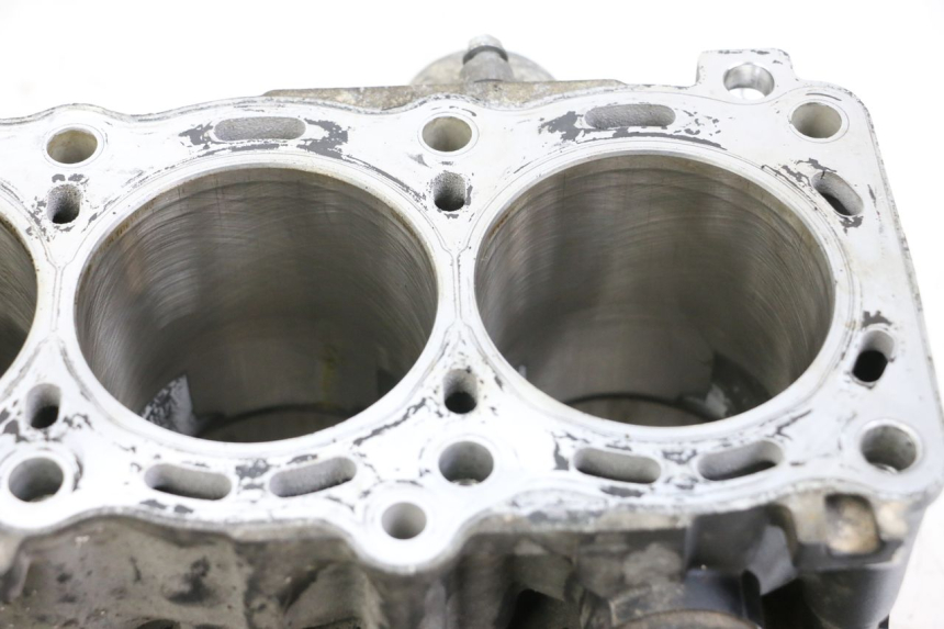 photo de CARTER BAS MOTEUR SUZUKI GSR 750 (2011 - 2017) - Zoom qualité