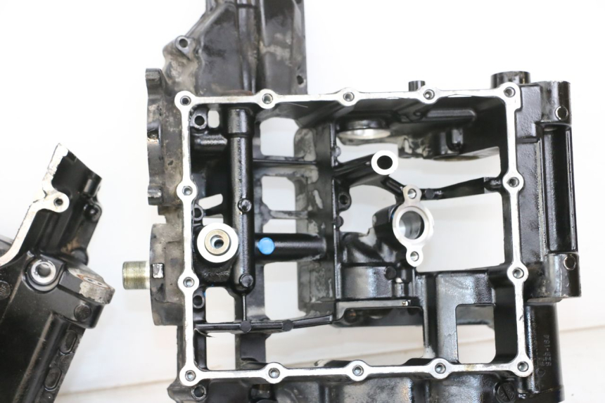 photo de CARTER BAS MOTEUR SUZUKI GSR 750 (2011 - 2017) - Détail de la pièce