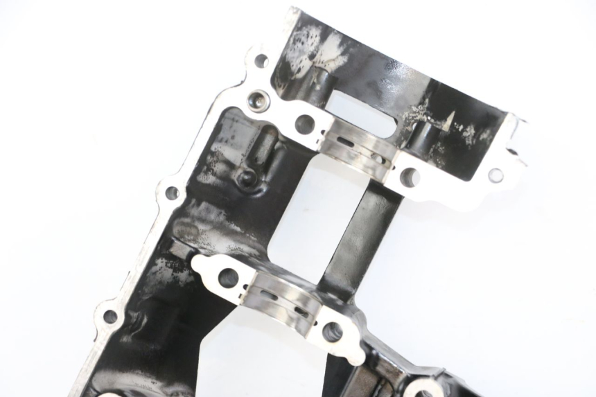 photo de CARTER BAS MOTEUR SUZUKI GSR 750 (2011 - 2017) - Autre angle de vue