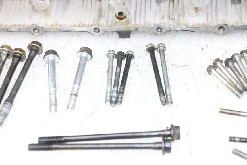 photo de CARTER BAS MOTEUR SUZUKI GSR 750 (2011 - 2017) - Photo complémentaire