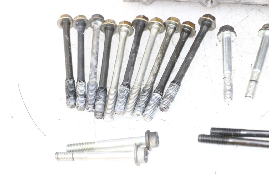 photo de CARTER BAS MOTEUR SUZUKI GSR 750 (2011 - 2017) - Inspection visuelle