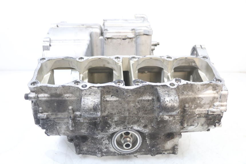 photo de CARTER BAS MOTEUR SUZUKI GSX F GSXF 650 (2007 - 2015) - Zoom état d’usage