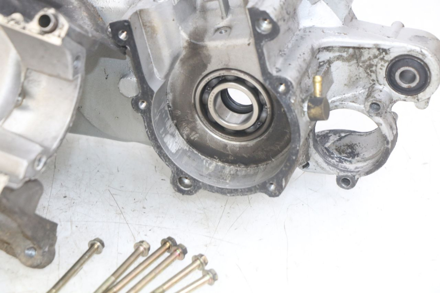 photo de CARTER BAS MOTEUR PEUGEOT SV 125 (1991 - 1994) - Détails caractéristiques