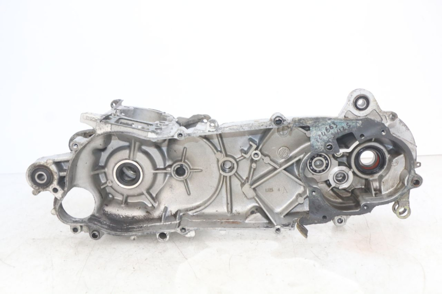 photo de CARTER BAS MOTEUR PEUGEOT SV 125 (1991 - 1994) - Marquages et références