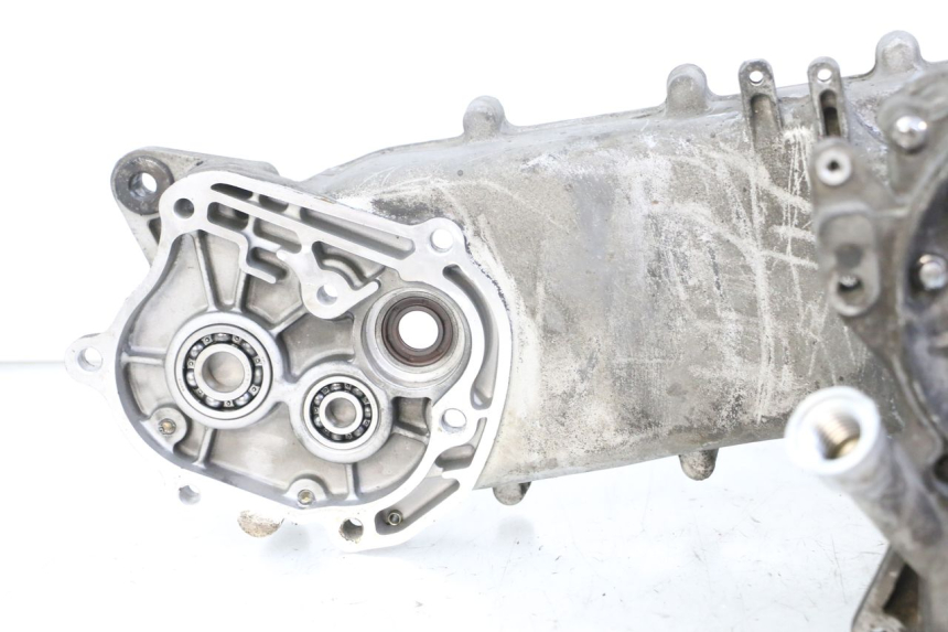 photo de CARTER BAS MOTEUR SYM ORBIT III 3 4T 50 (2018 - 2021) - Vue rapprochée