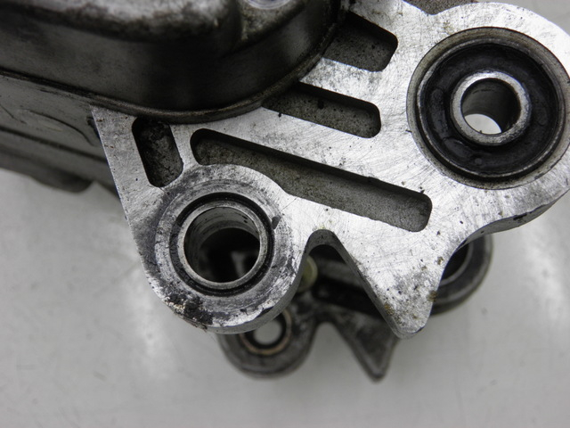 photo de CARTER BAS MOTEUR SYM SYMPLY 4T 50 (2012 - 2015) - Vue rapprochée