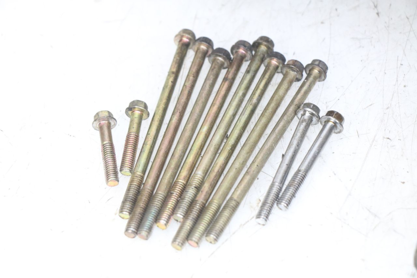 photo de CARTER BAS MOTEUR SYM SYMPHONY 125 (2009 - 2015) - Aperçu profil