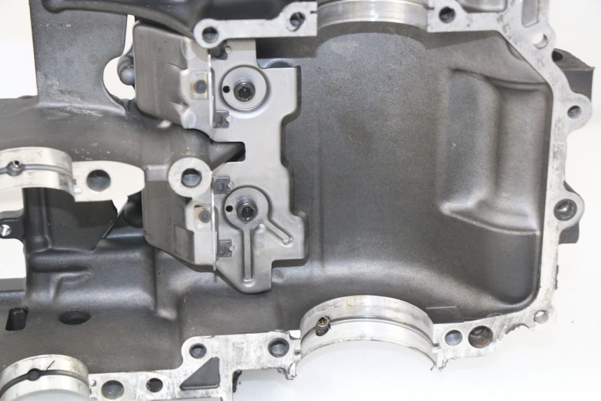 photo de CARTER BAS MOTEUR YAMAHA TDM ABS 900 (2002 - 2014) - Inspection visuelle