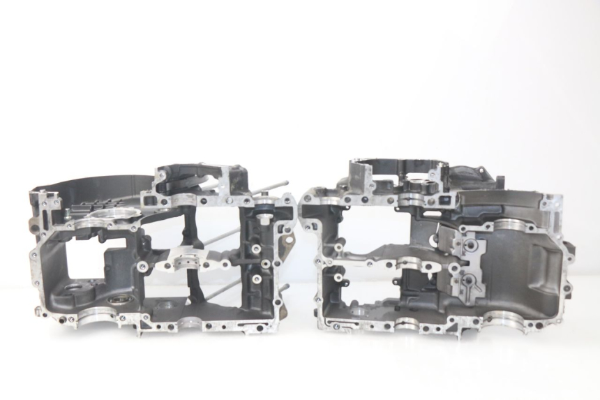 photo de CARTER BAS MOTEUR YAMAHA TDM ABS 900 (2002 - 2014) - Autre angle de vue