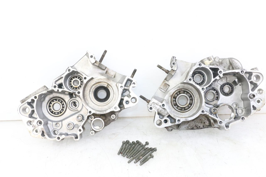 photo de CARTER BAS MOTEUR YAMAHA TDR DELTABOX 125 (1997 - 2003) - Détail de la pièce