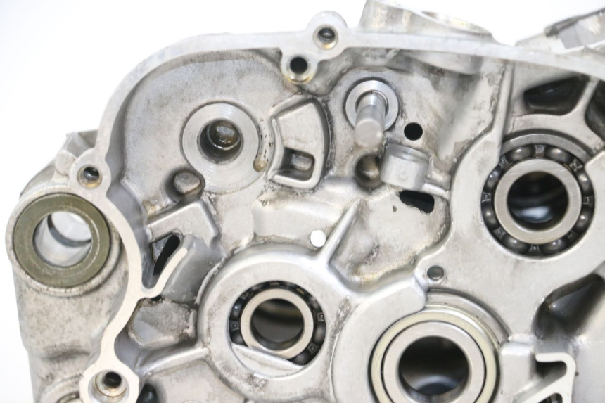 photo de CARTER BAS MOTEUR YAMAHA TDR DELTABOX 125 (1997 - 2003) - Points de fixation