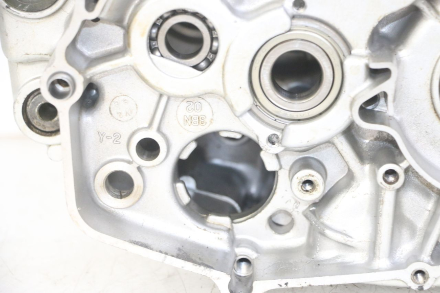 photo de CARTER BAS MOTEUR YAMAHA TDR DELTABOX 125 (1997 - 2003) - Angle alternatif