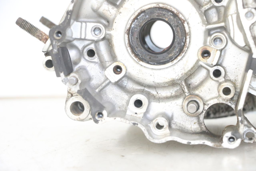 photo de CARTER BAS MOTEUR YAMAHA TDR DELTABOX 125 (1997 - 2003) - Marquages et références