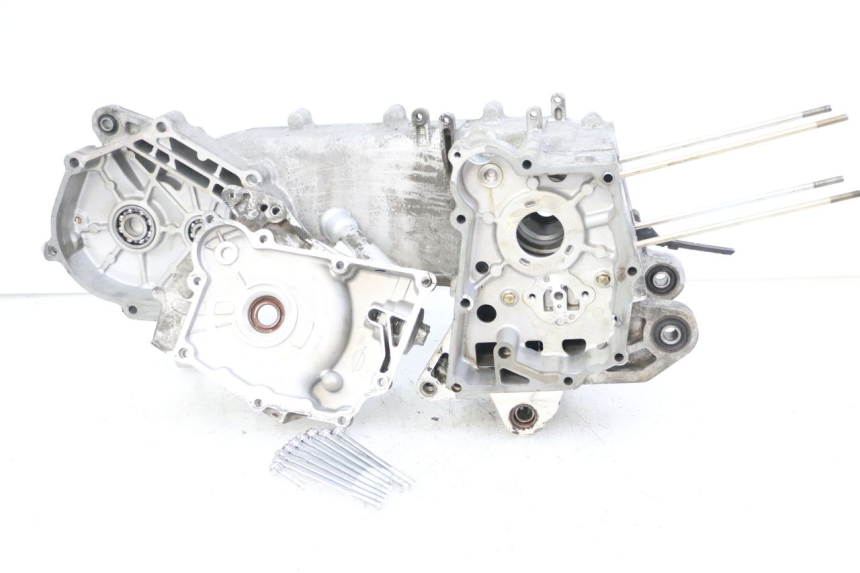 photo de CARTER BAS MOTEUR PEUGEOT TWEET 4T 50 (2018 - 2022) - Autre angle de vue