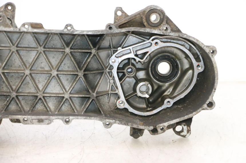 photo de CARTER BAS MOTEUR PIAGGIO TYPHOON 50 (2000 - 2009) - Marquages et références