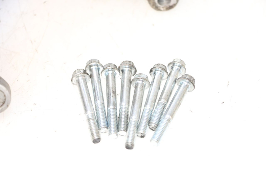 photo de CARTER BAS MOTEUR PIAGGIO TYPHOON 50 (2000 - 2009) - Aperçu profil