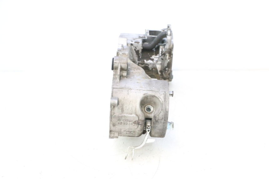 photo de CARTER BAS MOTEUR PIAGGIO TYPHOON 50 (2000 - 2009) - Marquages et références
