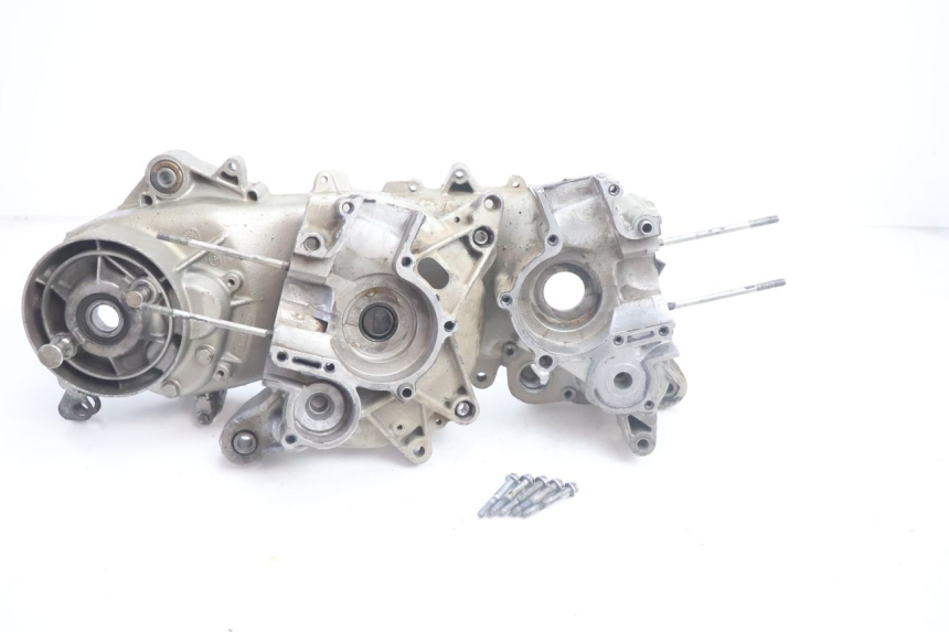 photo de CARTER BAS MOTEUR PIAGGIO TYPHOON 50 (1993 - 1999) - Vue principale