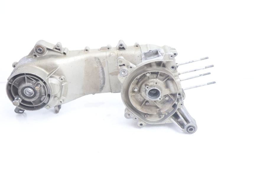 photo de CARTER BAS MOTEUR PIAGGIO TYPHOON 50 (1993 - 1999) - État de surface