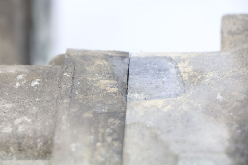 photo de CARTER BAS MOTEUR PEUGEOT V-CLIC VCLIC 50 (2007 - 2013) - Détail de la pièce