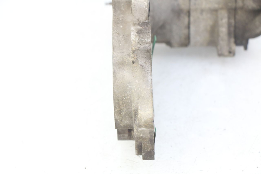 photo de CARTER BAS MOTEUR PEUGEOT V-CLIC VCLIC 50 (2007 - 2013) - Détails caractéristiques