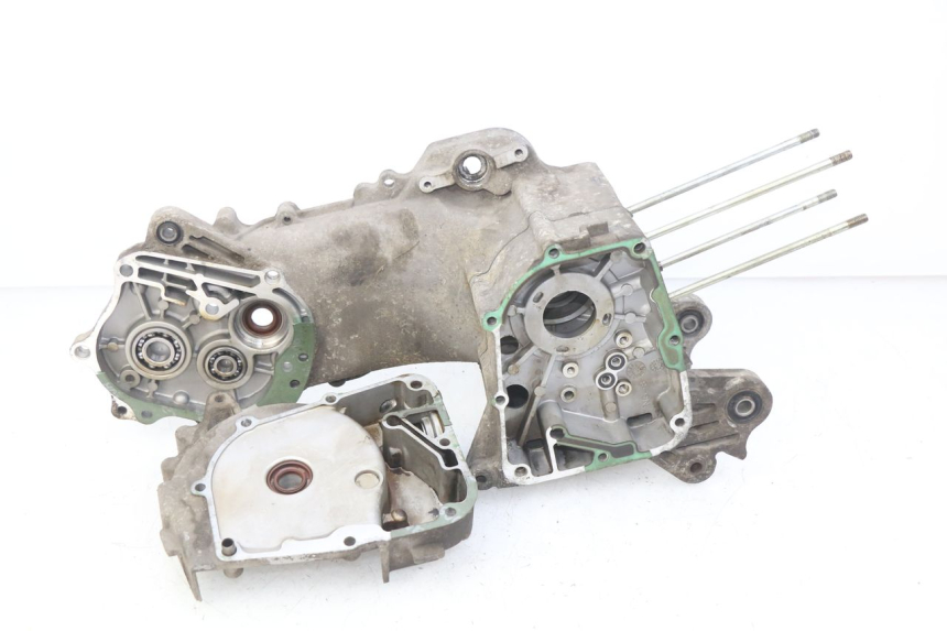 photo de CARTER BAS MOTEUR PEUGEOT V-CLIC VCLIC 50 (2007 - 2013) - Angle alternatif