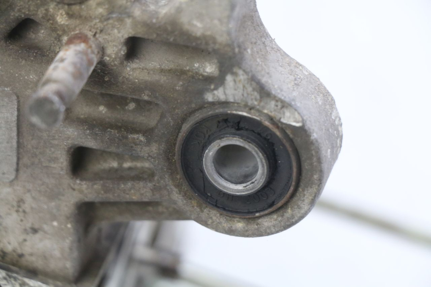 photo de CARTER BAS MOTEUR PEUGEOT V-CLIC VCLIC 50 (2007 - 2013) - Zoom état d’usage