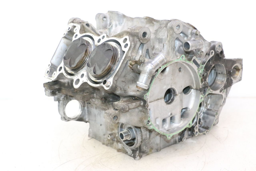 photo de CARTER BAS MOTEUR HONDA VFR FI RC46 800 (1998 - 2001) - Zoom composants