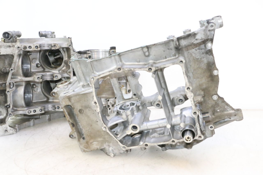 photo de CARTER BAS MOTEUR HONDA VFR FI RC46 800 (1998 - 2001) - Pièce contrôlée
