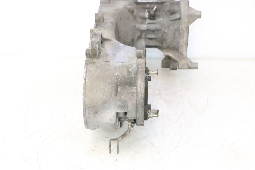 photo de CARTER BAS MOTEUR PEUGEOT VIVACITY NEW 2T 50 (2008 - 2017) - Détails caractéristiques