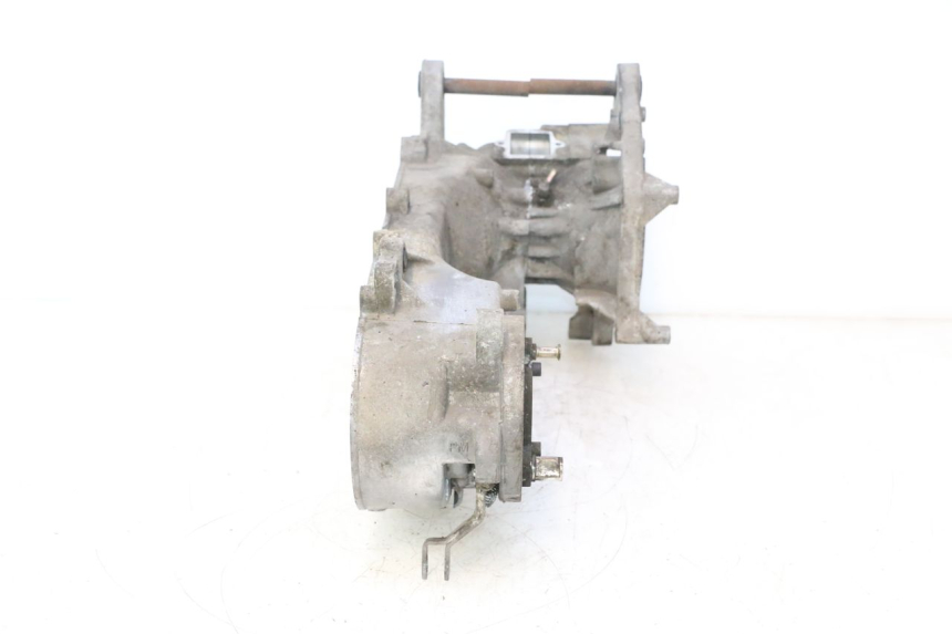 photo de CARTER BAS MOTEUR PEUGEOT VIVACITY NEW 2T 50 (2008 - 2017) - Vue rapprochée